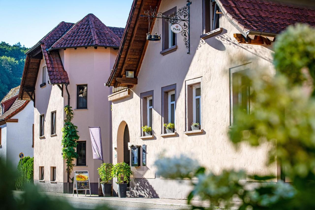 Landgasthaus & Hotel Zur Krone Дан Екстер'єр фото